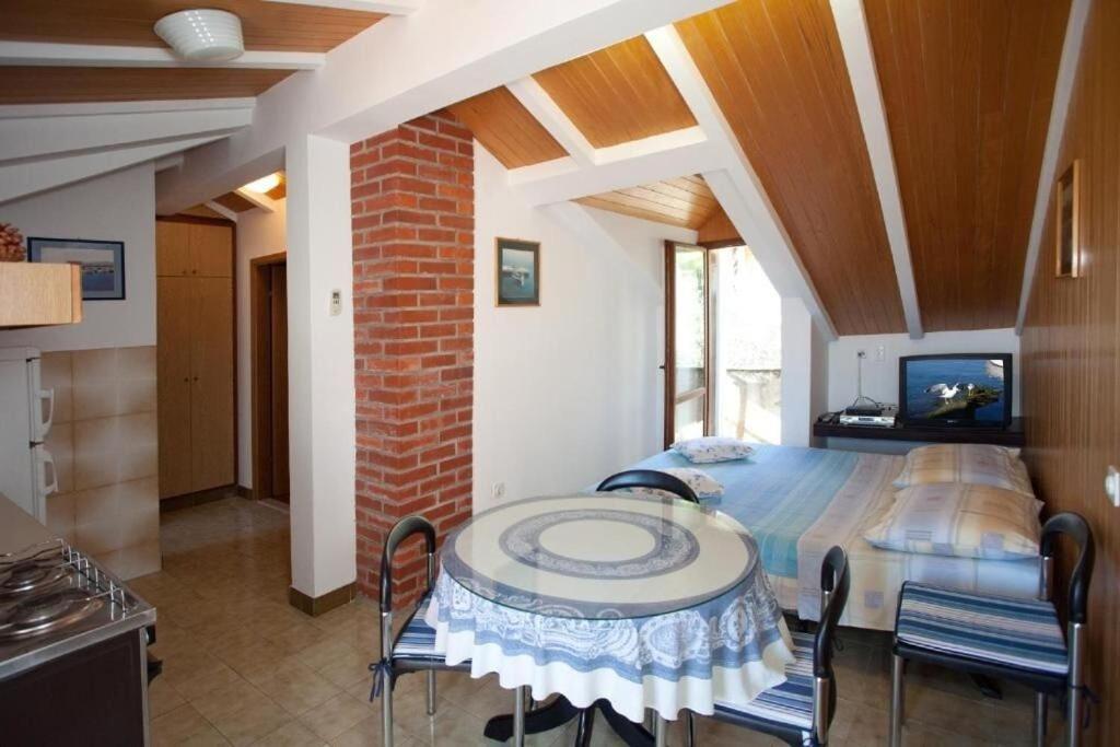 Apartments Damir - 80 M From Beach ポスティレ エクステリア 写真