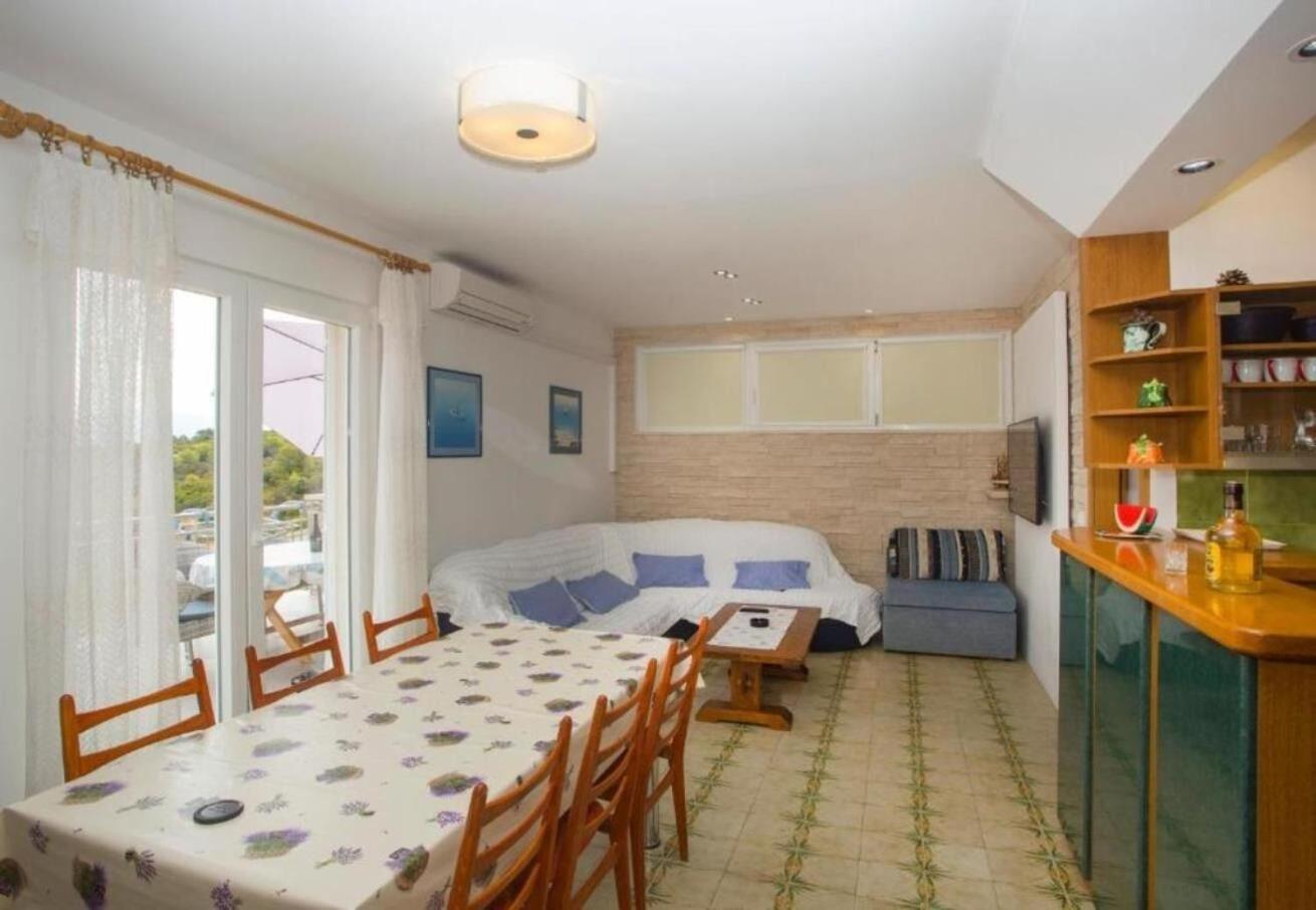 Apartments Damir - 80 M From Beach ポスティレ エクステリア 写真
