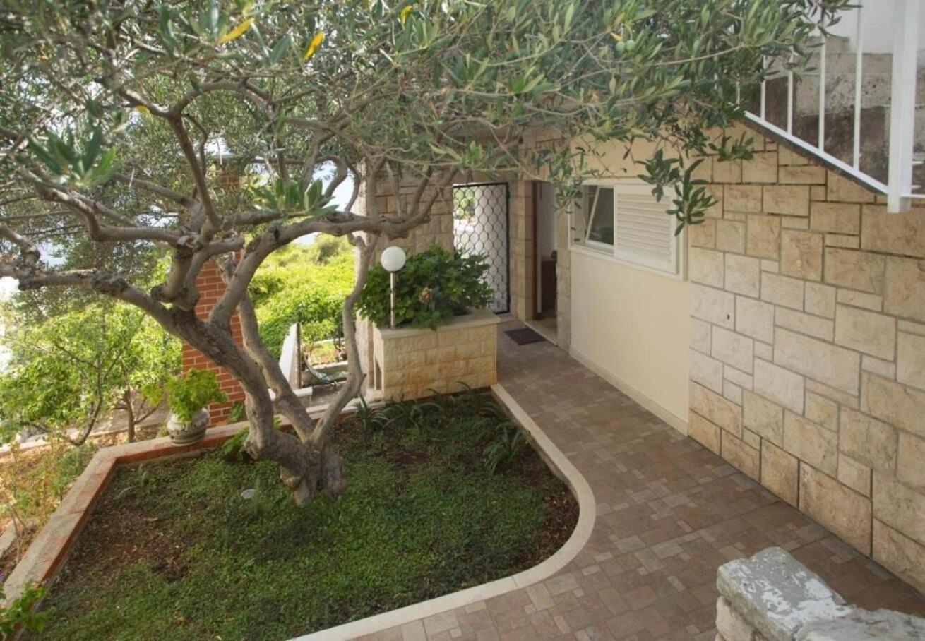 Apartments Damir - 80 M From Beach ポスティレ エクステリア 写真